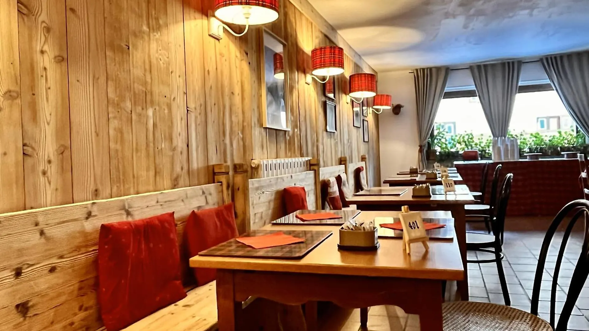 Aparthotel Claviere 3*,